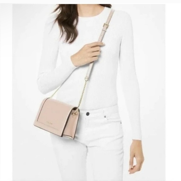 Michael Kors Jet Set Large Leather Tan Crossbody Bag - Picture 2 of 5